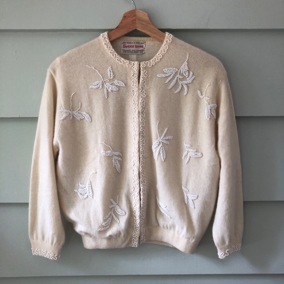 bonnie wong Sweaters - Bonnie Wong Vintage Wool Angora Beaded Cardigan M